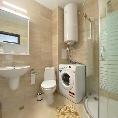 Private Apartment - Elitonia Gardens - Ravda شقة *